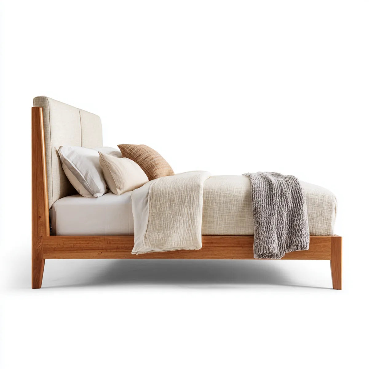 Letto matrimoniale crema e marrone miele 160 x 200 cm in legno massello e poliestere rettangolare